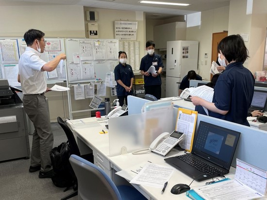 消防訓練・・・。