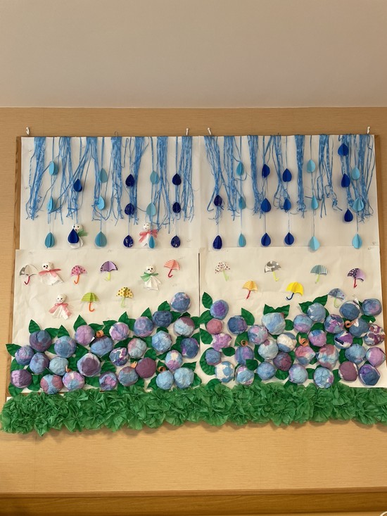 ６月の壁面画を掲示しました・・・♫