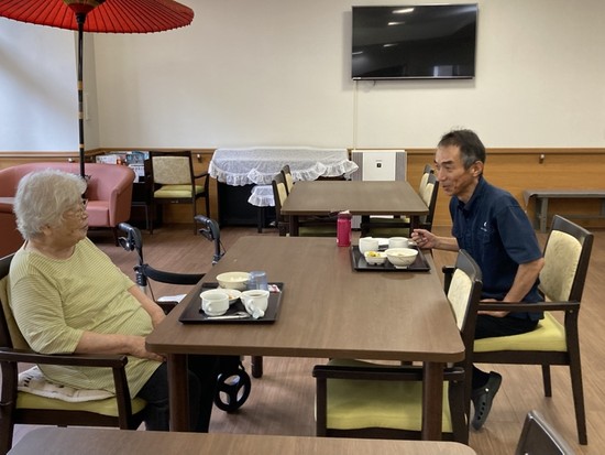 楽しく朝食を♪