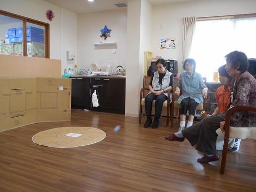 足でゴルフと今週の作品