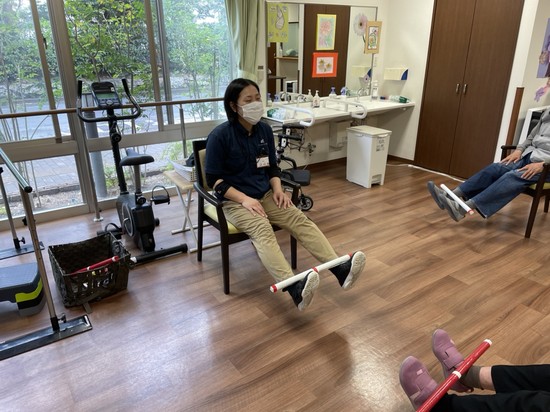 デイサービスで体操をして元気になろう！！②