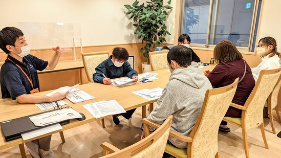 今月の研修とミーティング