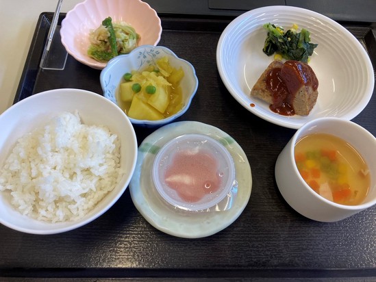 今日はハンバーグ(#^.^#)