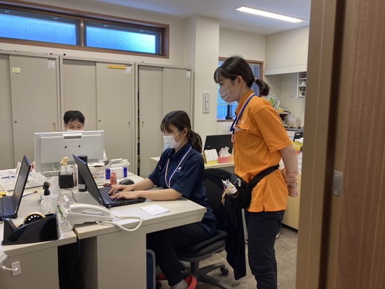 新人さん紹介！！