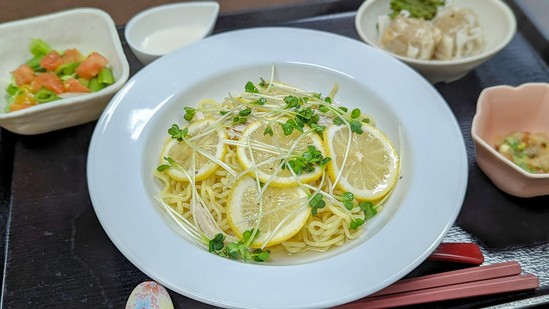 「レモンの鶏塩冷やしラーメン」頂きました♪