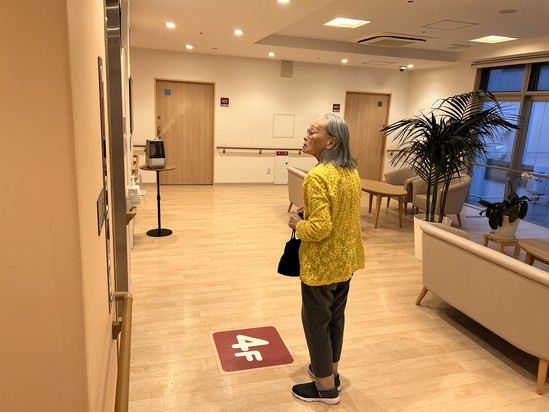 朝の室内散歩(^_-)-☆