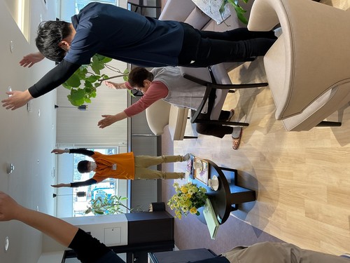 昼食前の体操を・・・