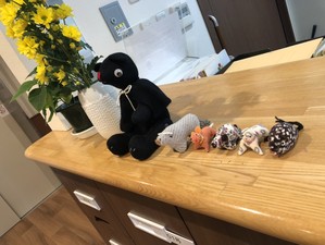 可愛い人形の仲間たち　