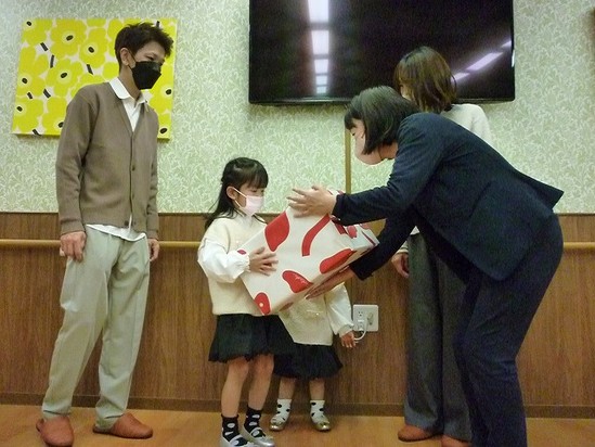 ランドセル贈呈会しました