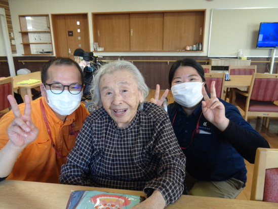 ２月の誕生日者の紹介です。