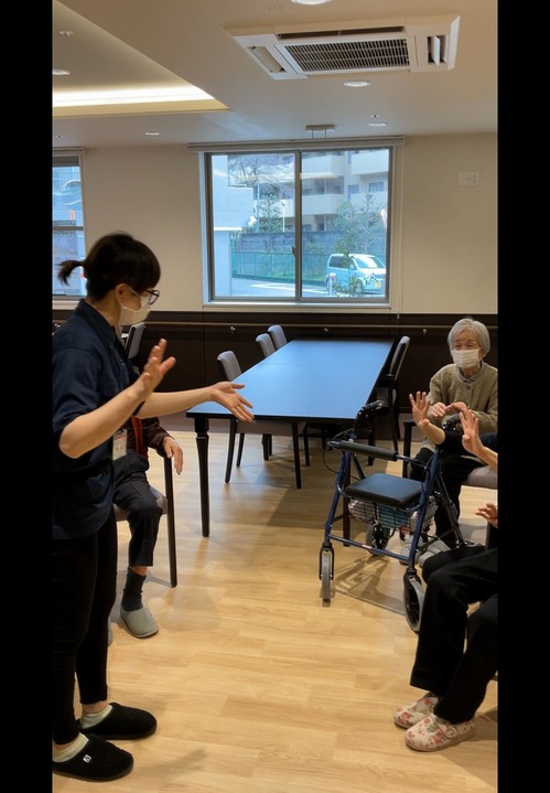 脳トレ体操にチャレンジ！！