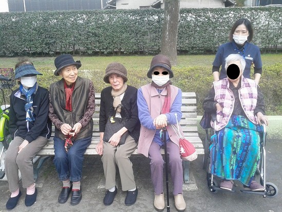 春のお散歩からの『かごりん』