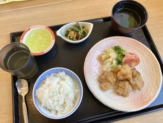 本日の昼食ご紹介