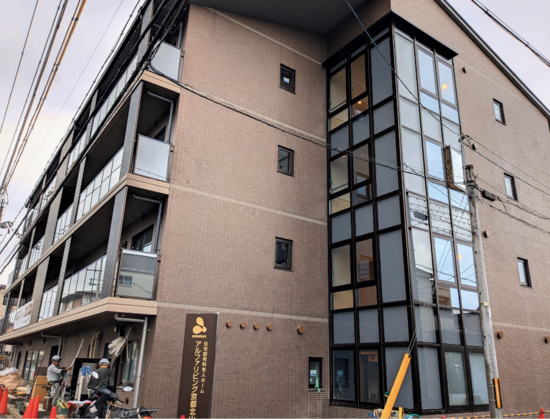 進捗状況と内覧会のお知らせ