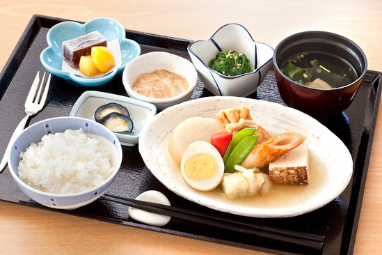 「美味しい食事が自慢」有料老人ホーム　アルファリビング京都北山