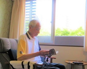 木漏れ日の中での自分時間　　　