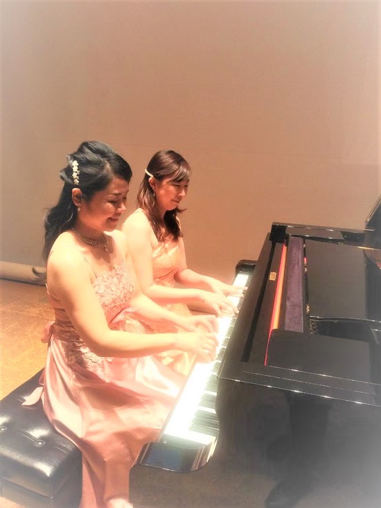 ピアノデュオ　マム来演！！