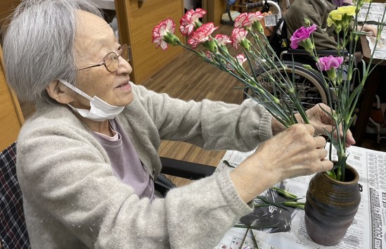 ★花を愛でるフラワーアレンジメント★