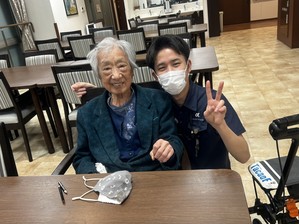 食事後の談話♪