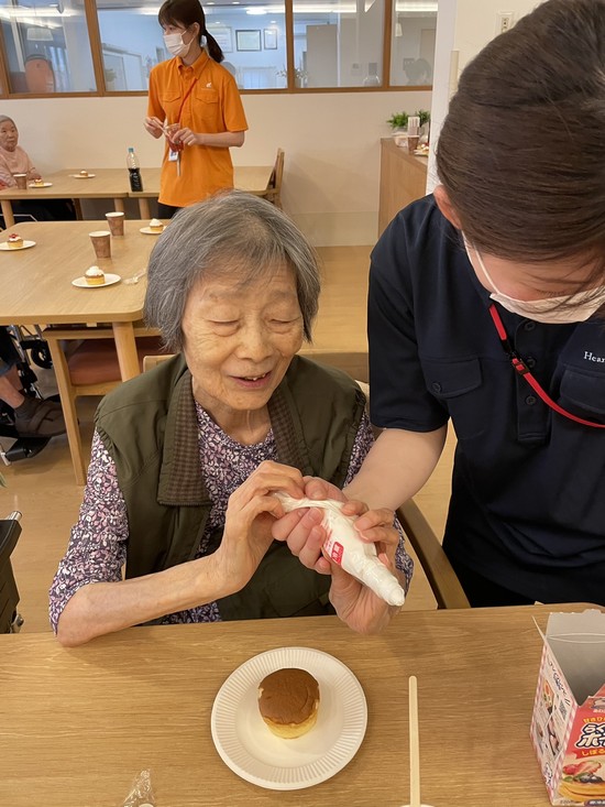 【アルファリビング広島段原】母の日のケーキはイ・チ・ゴ(*´ω`*)