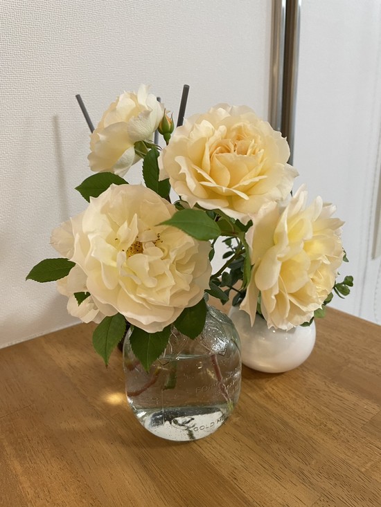 【アルファリビング広島段原】今年も素敵なお花をいただきました