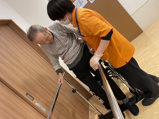 【アルファデイサービスセンター上之園】楽しく運動を続けていきましょう♪