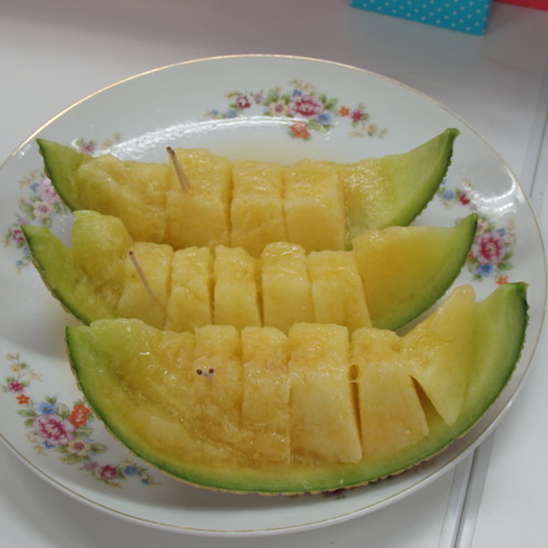 メロンに群がる・・・