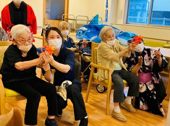 夏祭りをしました④　射的　Part２