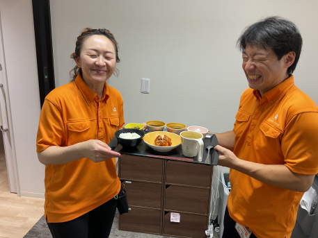 ヤンニョムチキンも出ます～