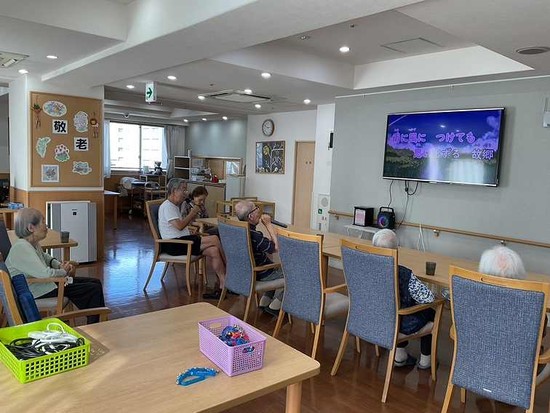 週末カラオケ大会