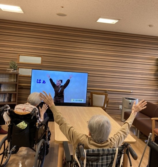 ランチ前の体操