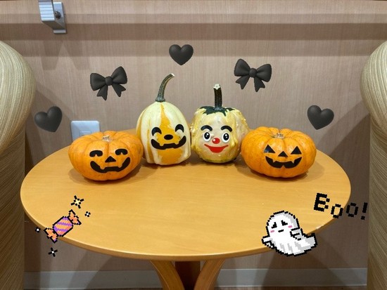 ハロウィンの飾りが増えました！