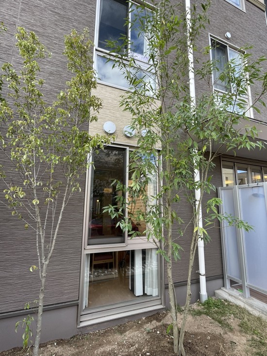 【アルファリビング広島段原】玄関周りが素敵になりました