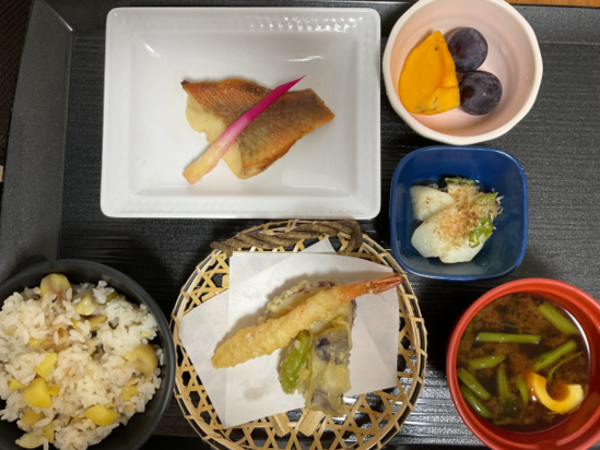 秋ですね～秋御膳～