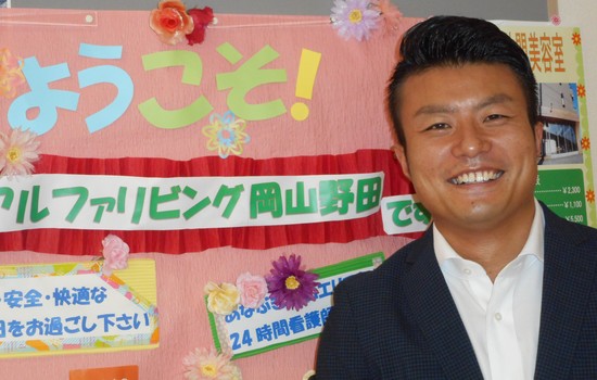 カリスマ美容師さんがカットしてくれます！！