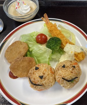 ハロウィンランチ