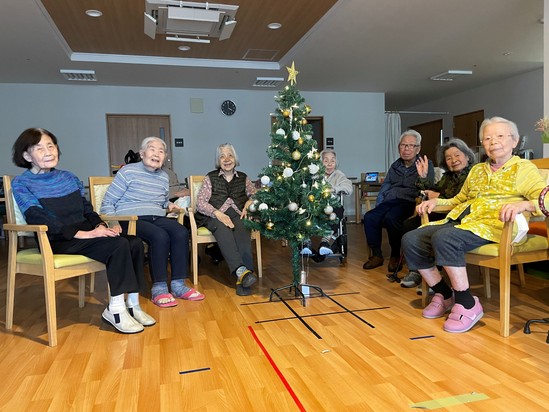 クリスマスの準備始めました