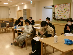 感染症の予防・蔓延防止に関する研修を行いました。