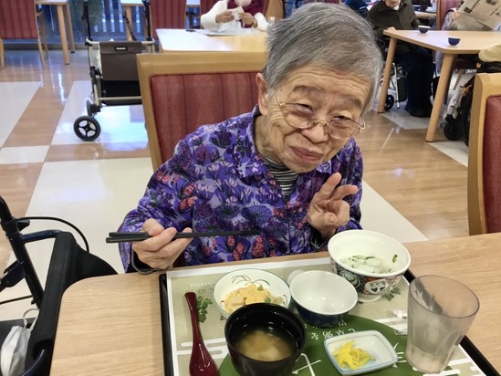 朝食に「七草粥」が登場しました