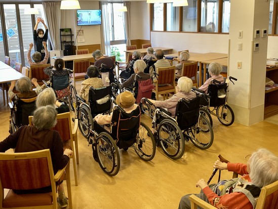 【アルファリビング広島段原】体操レク♪