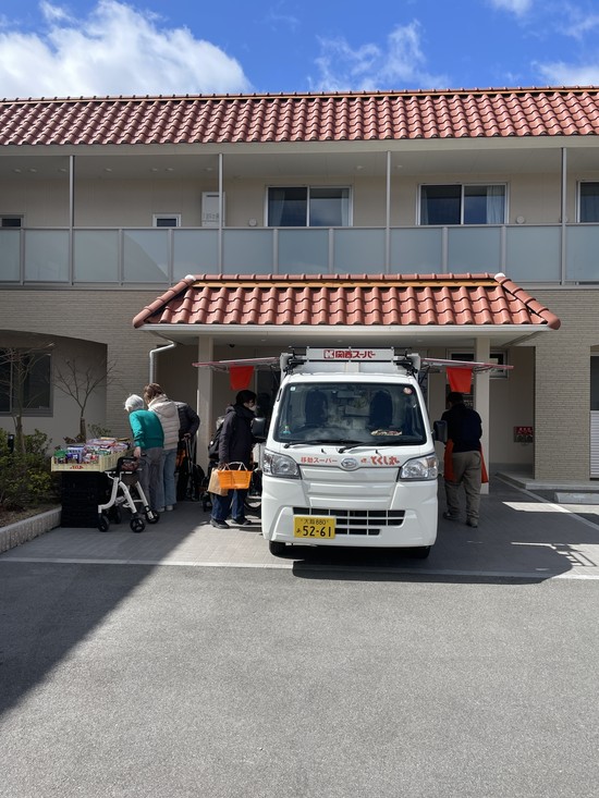 とくし丸さん、待ってました！