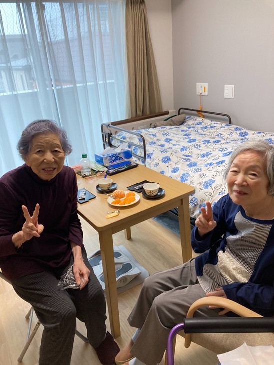 女子会にお邪魔しました