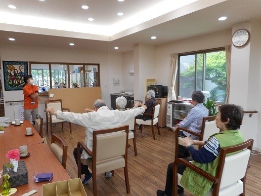 デイサービスの様子　～運動編～