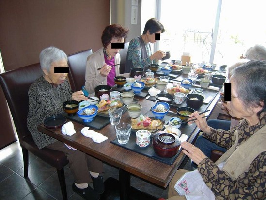 外食いべんと②