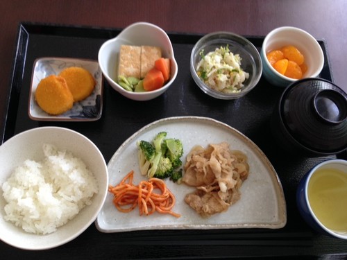 アルファリビング松山久万の台ランチ