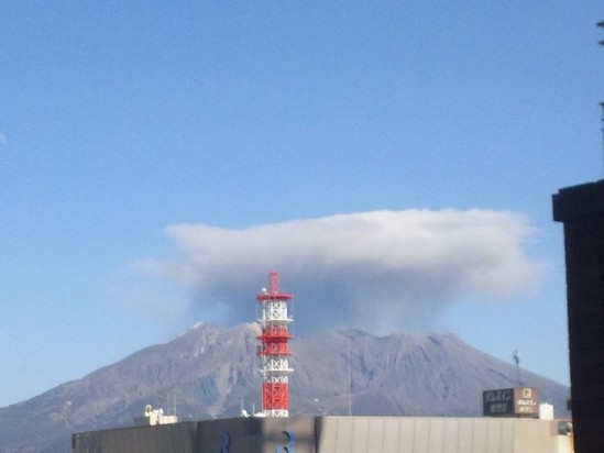 久しぶりに桜島でも。