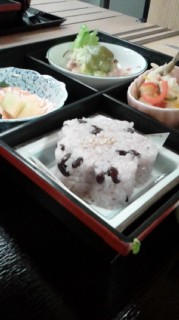 松花堂弁当デス