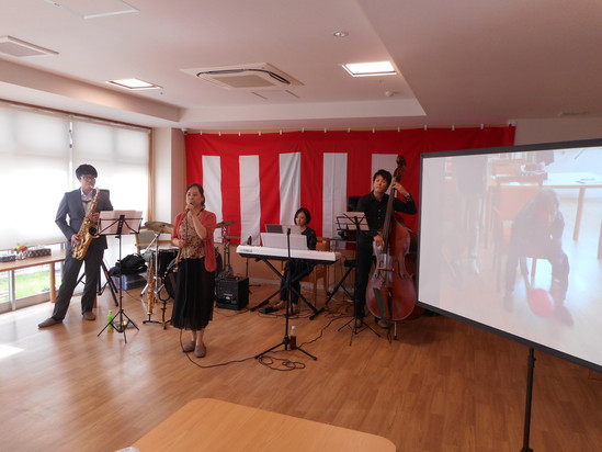 一周年記念コンサート