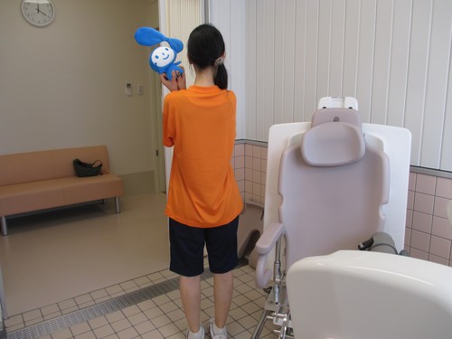 胸に掲げる。。。