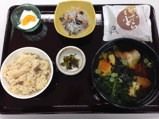 ラーメン定食？